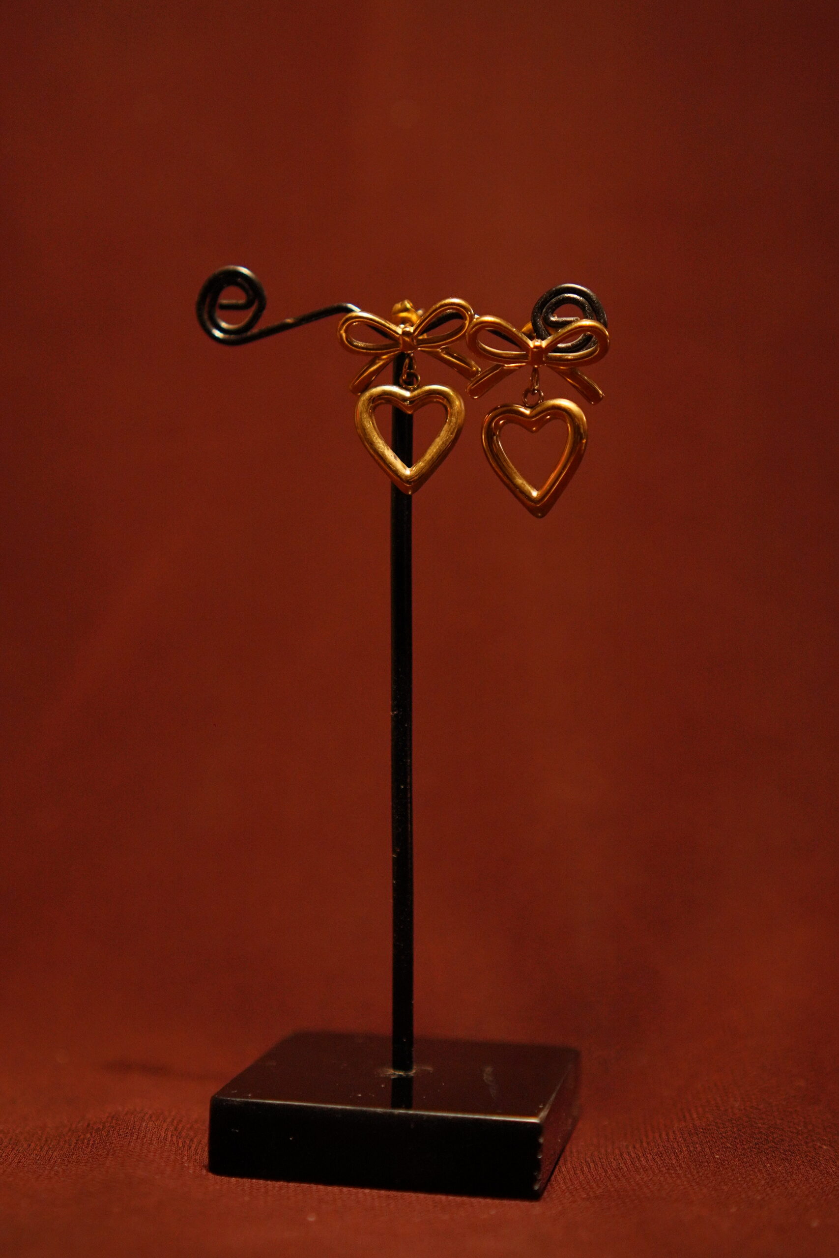 Hearts & Bows Darling Earrings - Image 4